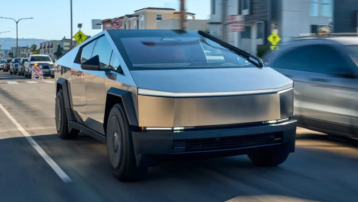 Grok in a Tesla: What It Actually Does on a Road Trip